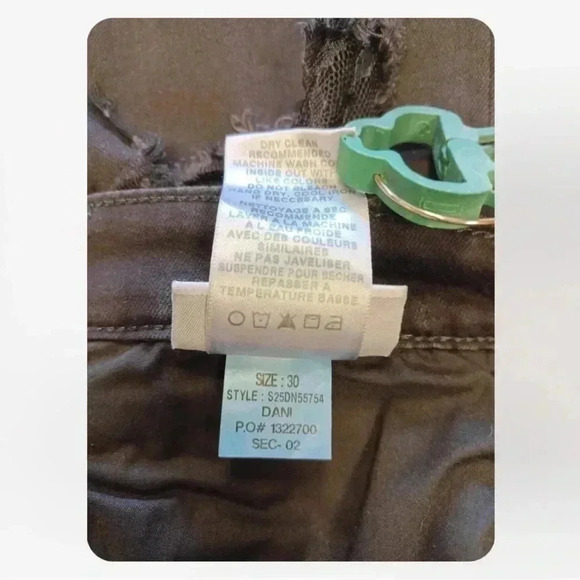 Joe’s Jeans Flawless The Charlie High Rise Skinny Dani  Black Distressed Size 30 - Picture 15 of 15